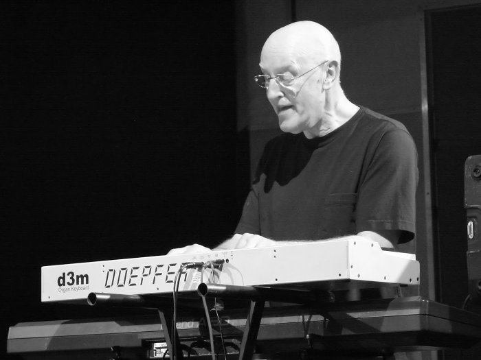  Copyright 2009 Alan White. All Rights Reserved.