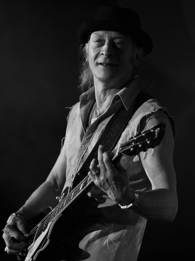  Copyright 2009 Alan White. All Rights Reserved.