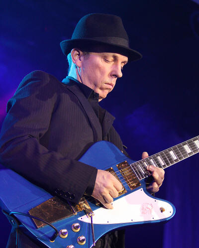  Copyright 2009 Alan White. All Rights Reserved.