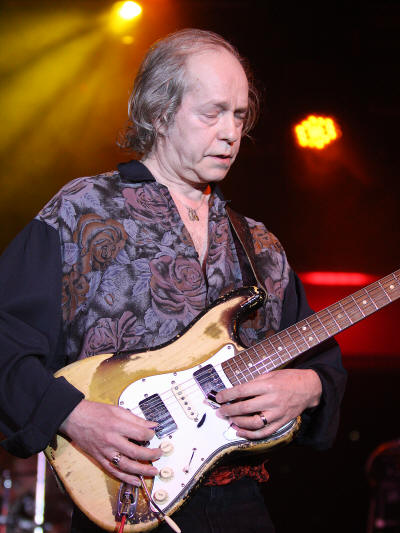  Copyright 2009 Alan White. All Rights Reserved.