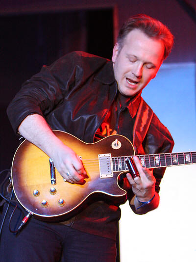  Copyright 2009 Alan White. All Rights Reserved.