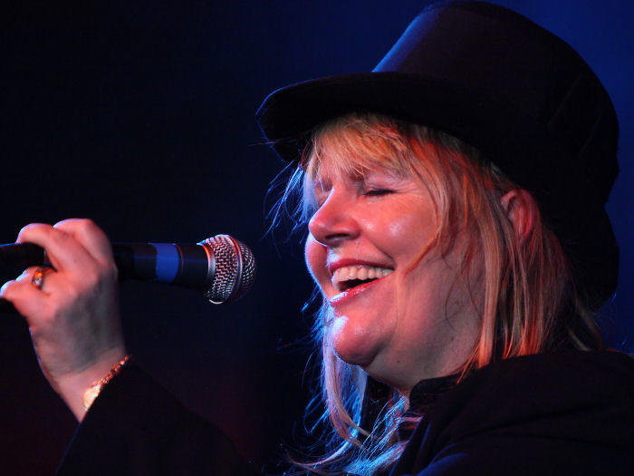  Copyright 2009 Alan White. All Rights Reserved.