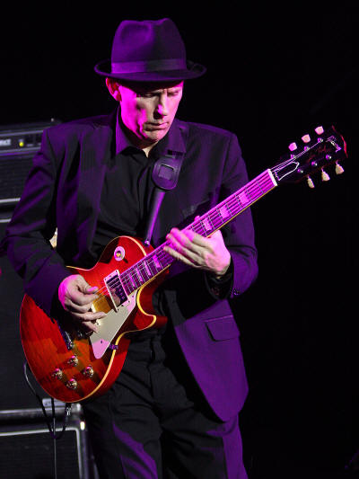  Copyright 2009 Alan White. All Rights Reserved.