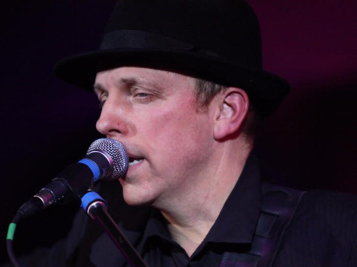  Copyright 2009 Alan White. All Rights Reserved.