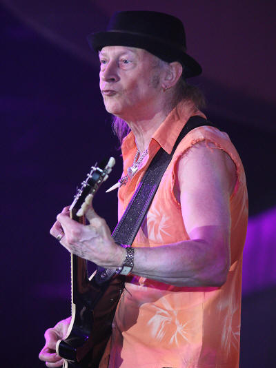  Copyright 2009 Alan White. All Rights Reserved.