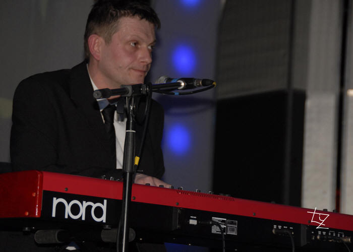  Copyright 2009 Liz Aiken. All Rights Reserved.