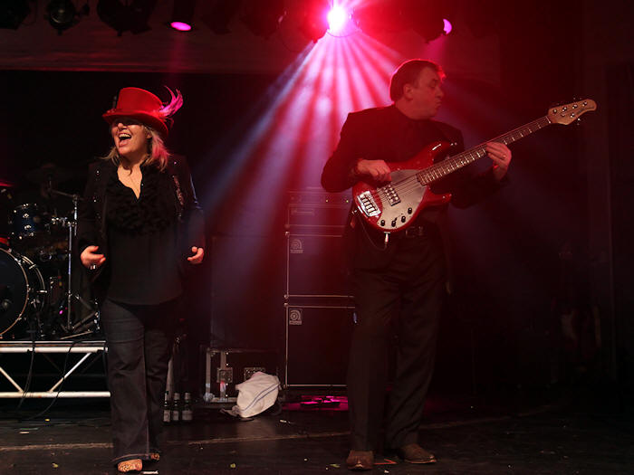  Copyright 2011 Alan White. All Rights Reserved.