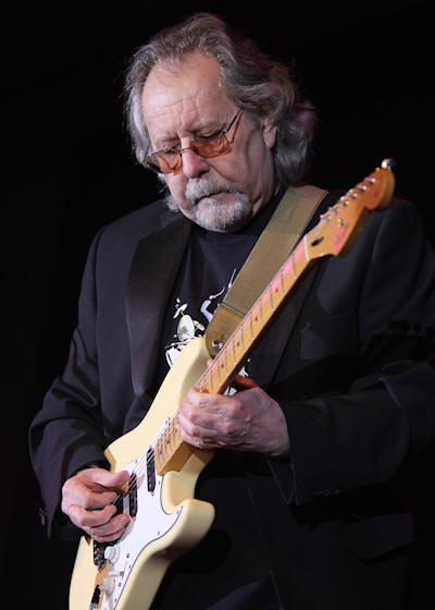  Copyright 2012 Alan White. All Rights Reserved.