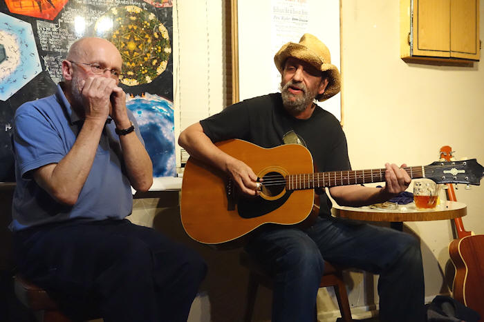 � Copyright 2012 Alan White. All Rights Reserved.