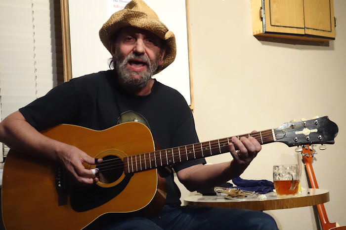 � Copyright 2012 Alan White. All Rights Reserved.