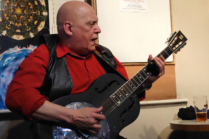 � Copyright 2012 Alan White. All Rights Reserved.