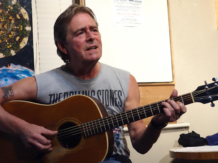 � Copyright 2012 Alan White. All Rights Reserved.