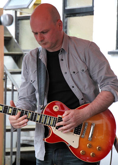 Copyright 2012 Alan White. All Rights Reserved.
