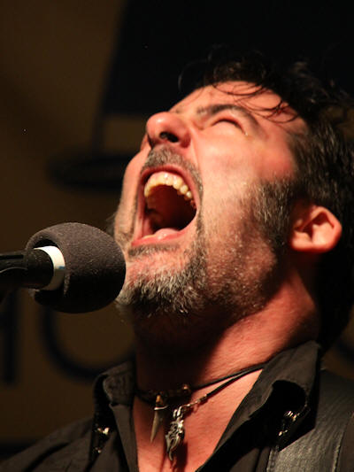 Copyright 2012 Alan White. All Rights Reserved.