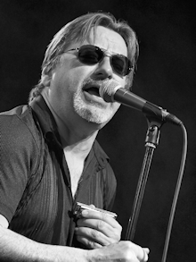 Southside Johnny © Copyright 2013 Alan White. All Rights Reserved.